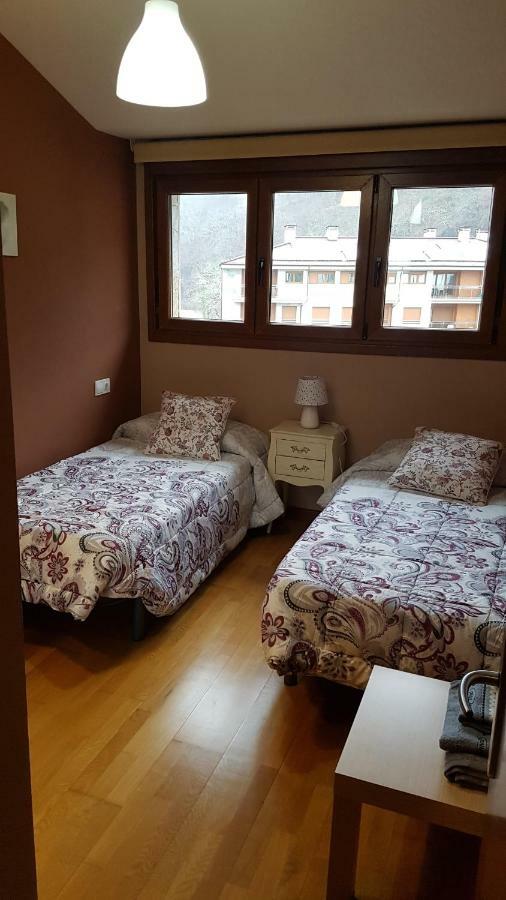 El Balcon Del Sella Lejlighed Onís Eksteriør billede